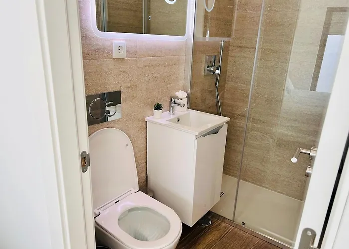 Marina Studio- King Bed- Ensuite- Balcony Lägenhet *