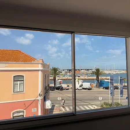 Marina Studio- King Bed- Ensuite- Balcony Διαμέρισμα *